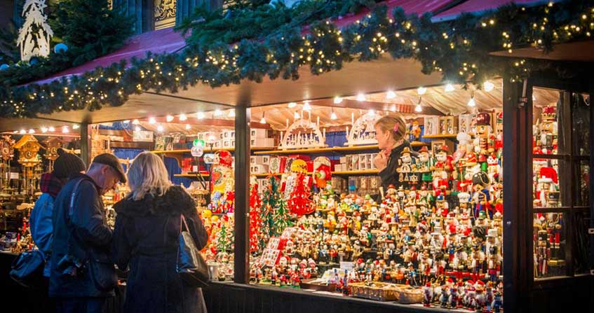 mercado de navidad en Edimburgo