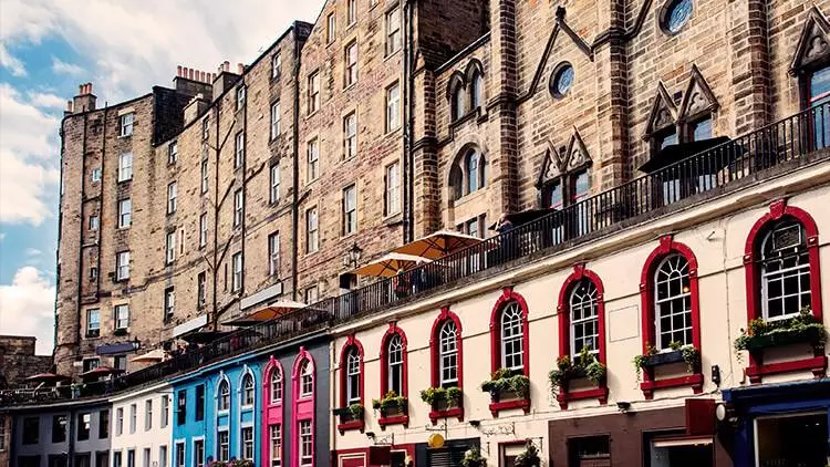 Edificios de Victoria Street en la Ciudad Vieja