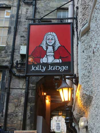pubs old town