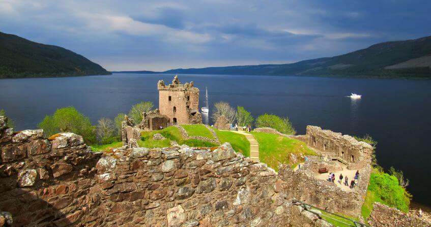 Castillo de Urquhart en Escocia