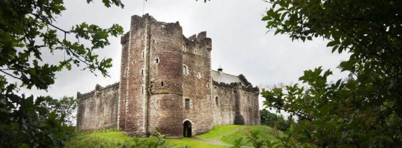 Vista del Castillo de Doune de la serie Outlander en Escocia