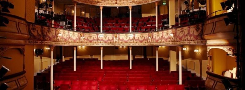 Festival Internacional de los Niños en Edimburgo o Edinburgh International Children's Festival, en Escocia