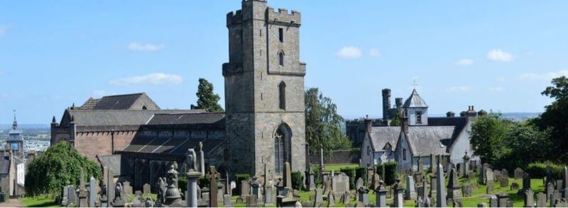 iglesia-cementerio-stirling-escocia Iglesia de Stirling en Escocia
