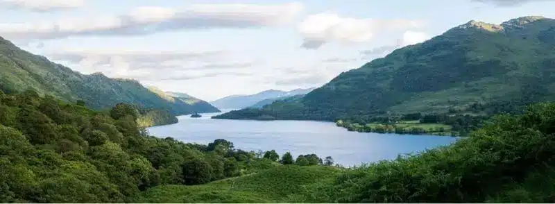 loch-lomond-trossachs-national-park Vista del Lago Lomond en Escocia