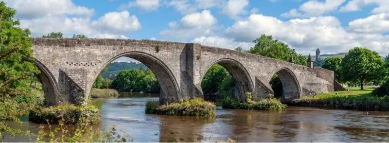 puente-stirling-rio-forth-escocia Puente de Stirling sobre el río Forth en Escocia