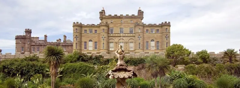 Jardines y Castillo de Culzean en Escocia