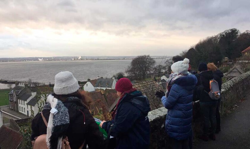 Paseo durante el tour de Outlander