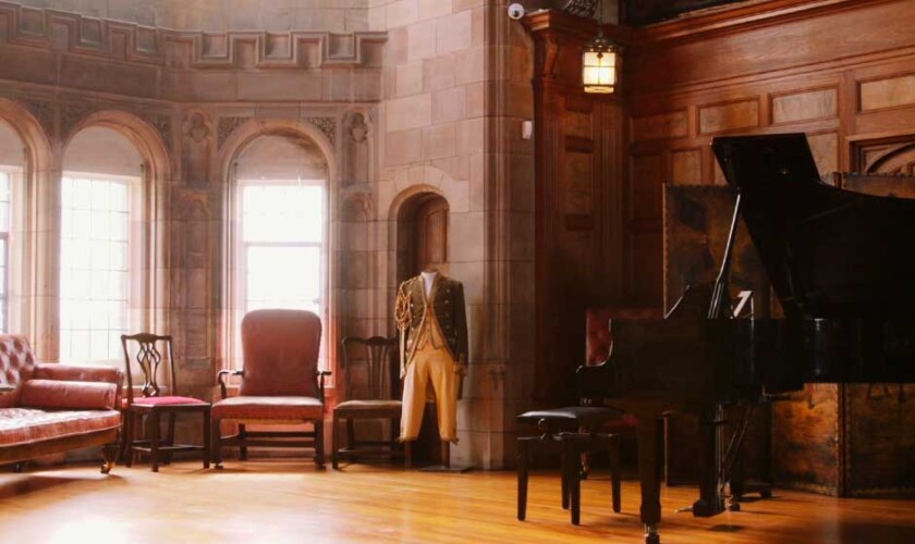 Sala interior del castillo
