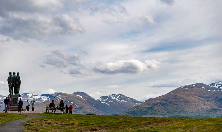 commando memorial tour al lago ness