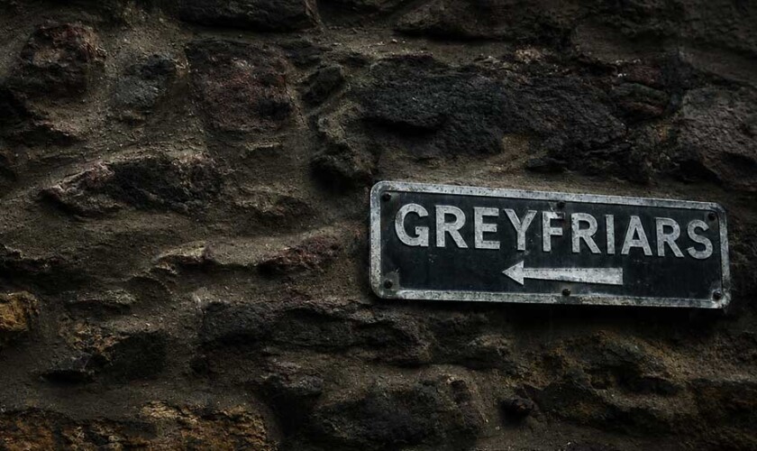 Greyfriars cementerio en el tour de los fantasmas
